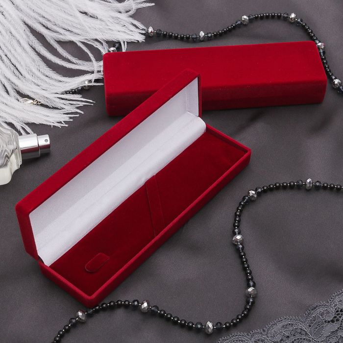 Футляр бархатный под зажим для галстука/кулон "Прямоугольник классический", 16,5*4,5*2,5, цвет красный оптом