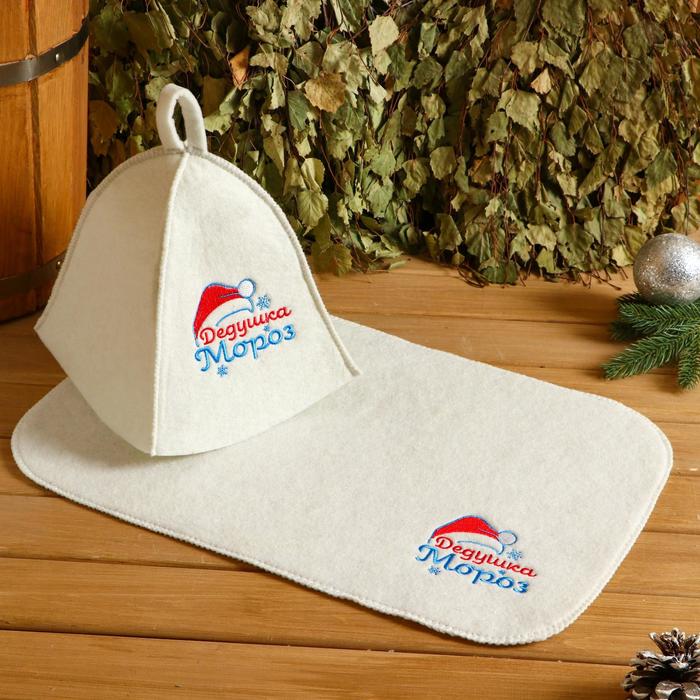 Набор банный: шапка и коврик  "Дедушка Мороз" в пакете оптом