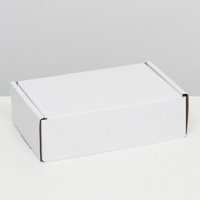 Коробка самосборная "Почтовая", белая, 26 х 17 х 8 см, оптом